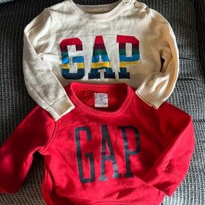 Baby Gap sweaters 18-24 month Unisex